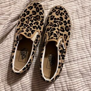 Like new cheetah print Vans